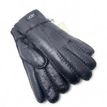 UGG Glove - Black