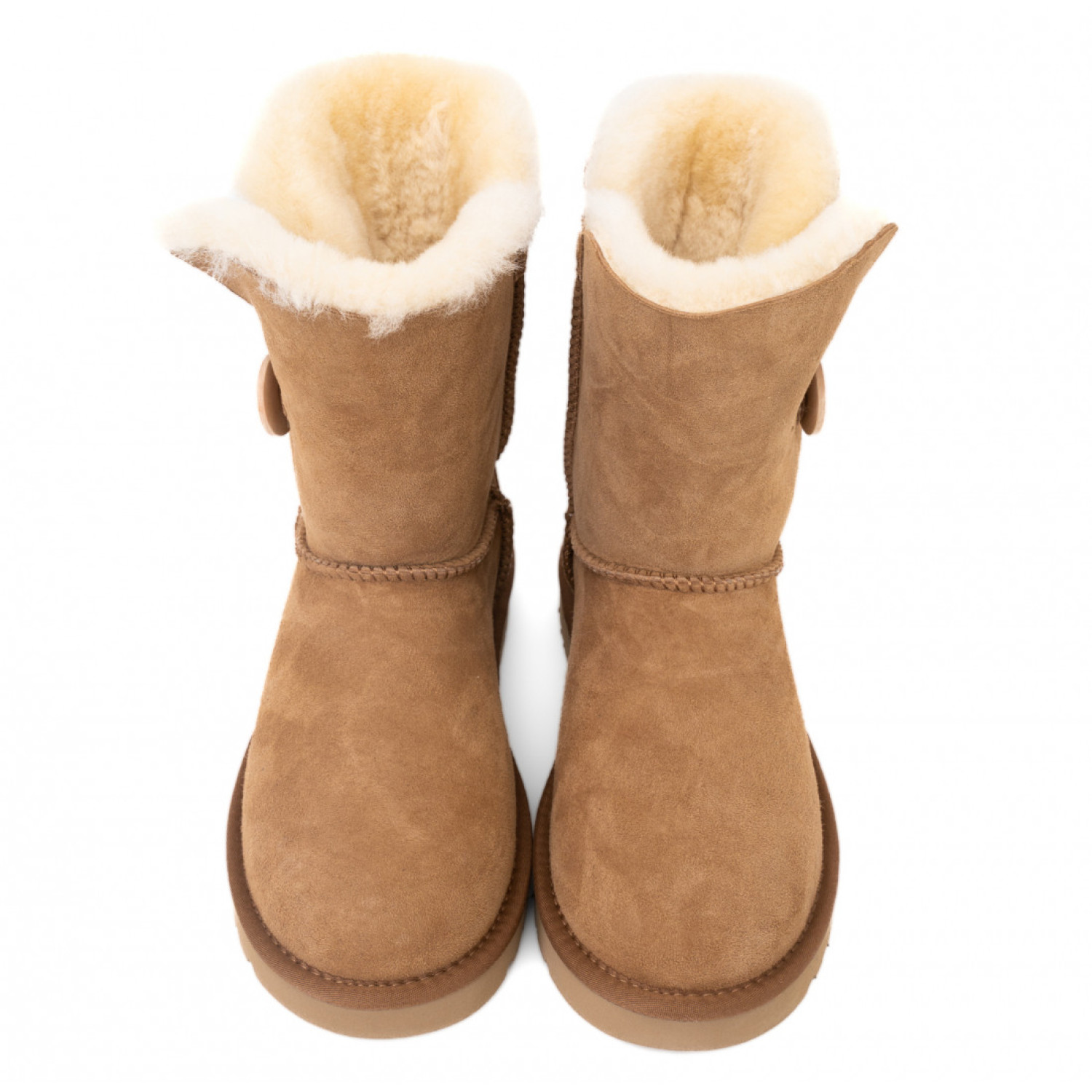 UGG Bailey Button - Chestnut